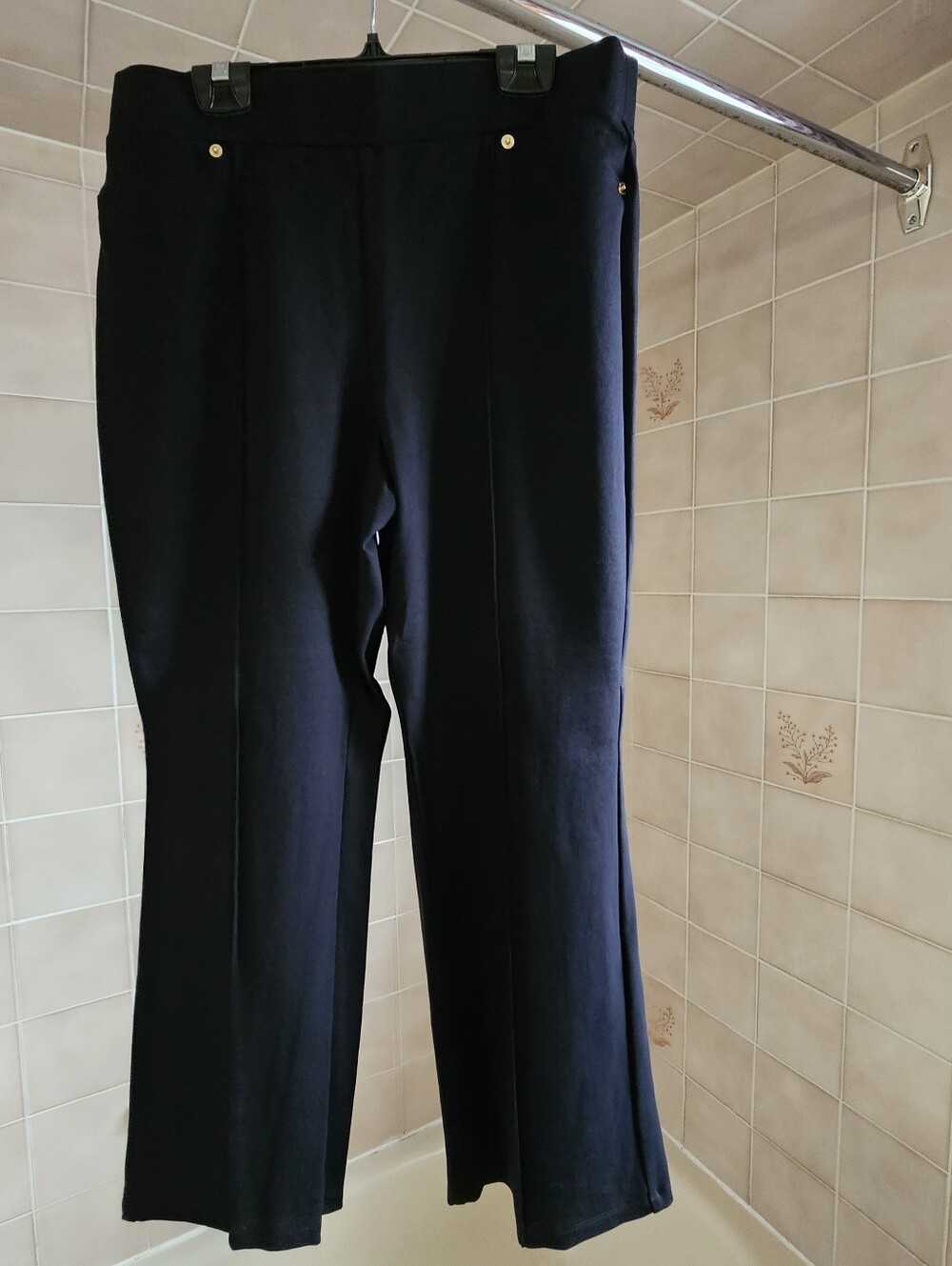 Michael Kors Size L Black Kick Flare Cropped Pants NWOT